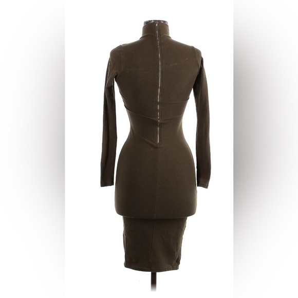 Olive Green Long Sleeve Crew Neck Bodycon Dress - Picture 2 of 3